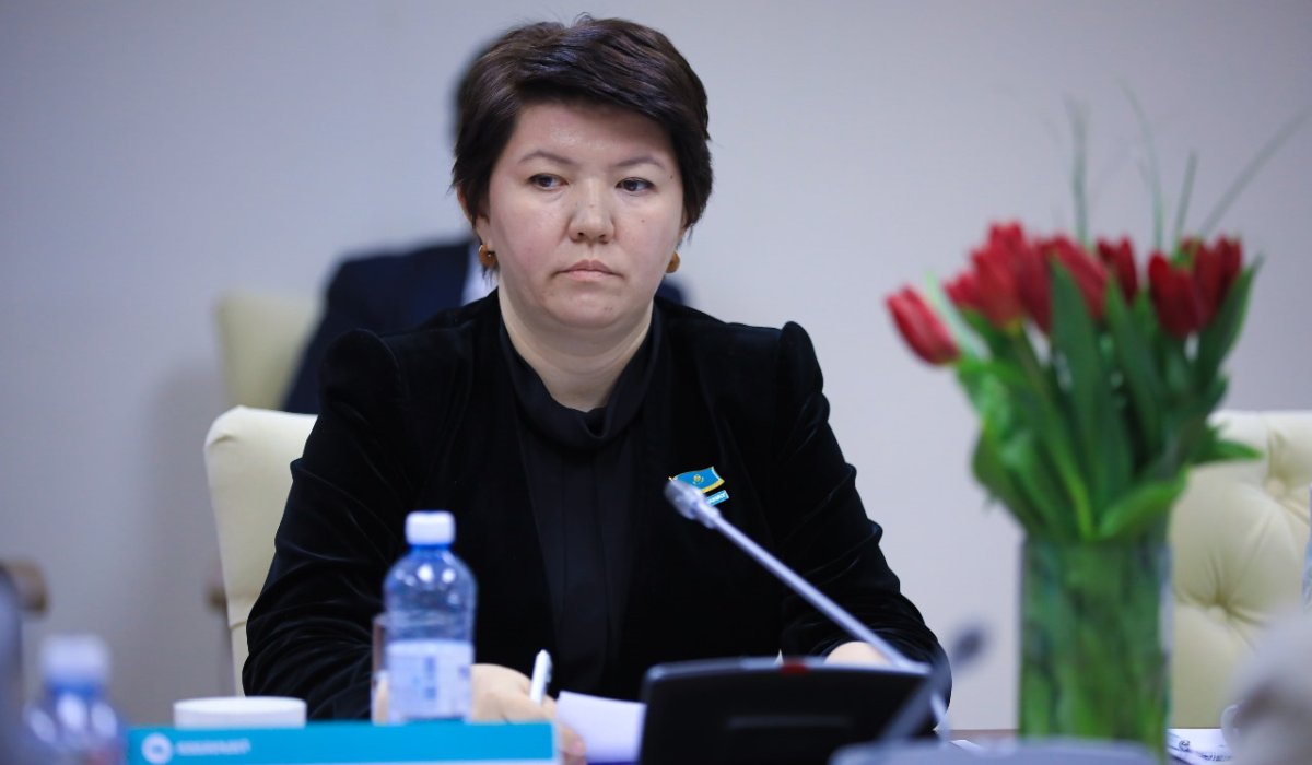 Ескі қыздар порно